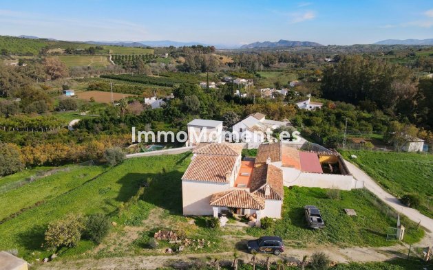 Revente - Maison de campagne - Intérieur                       - Coín