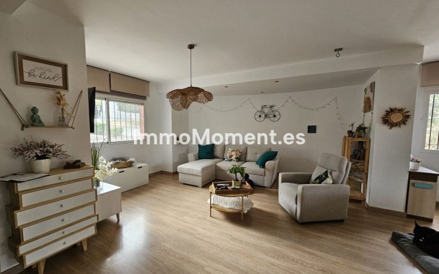 Reventa - Adosado - Interior  - Alhaurín de la Torre