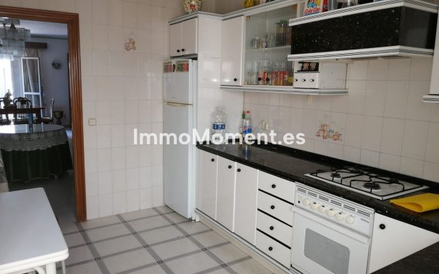 Bestaande woning - Geschakelde woning - Binnenland  - Alhaurín el Grande Centro