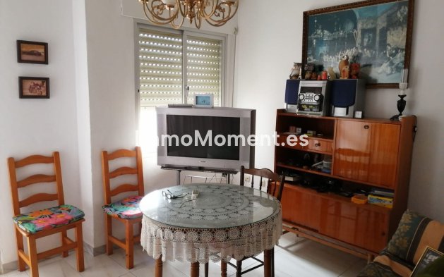 Bestaande woning - Geschakelde woning - Binnenland  - Alhaurín el Grande Centro