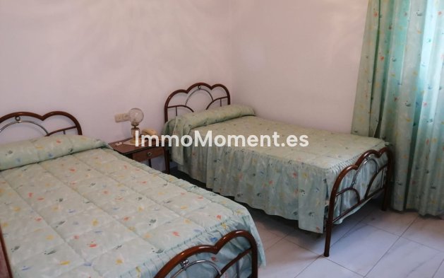 Bestaande woning - Geschakelde woning - Binnenland  - Alhaurín el Grande Centro