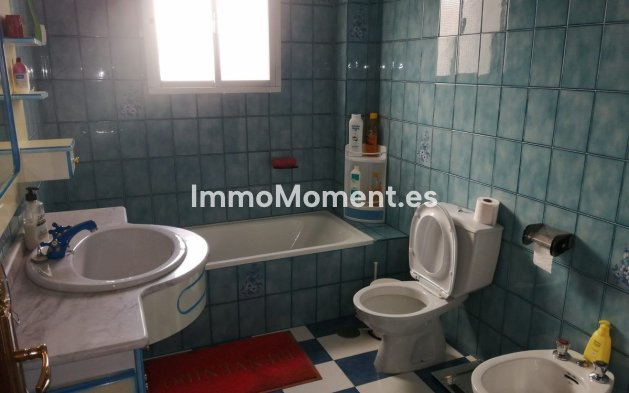 Bestaande woning - Geschakelde woning - Binnenland  - Alhaurín el Grande Centro