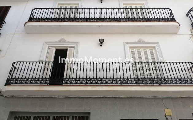 Bestaande woning - Geschakelde woning - Binnenland  - Alhaurín el Grande Centro