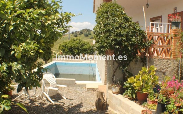 Reventa - Casa de campo - Interior  - Gibralgalia