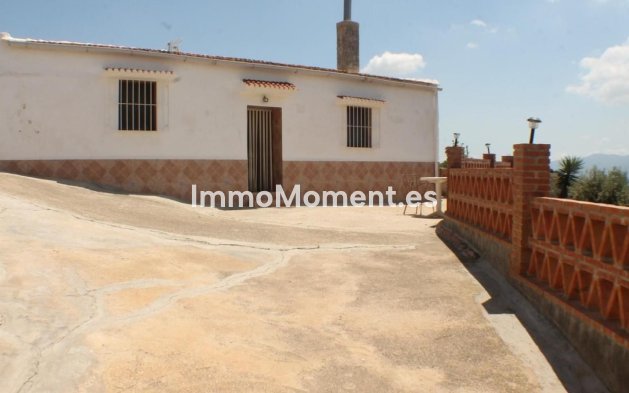 Reventa - Casa de campo - Interior  - Gibralgalia