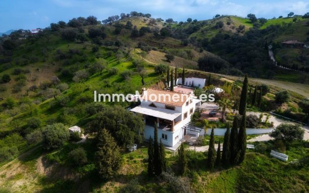 Revente - Maison de campagne - Intérieur                       - Coín