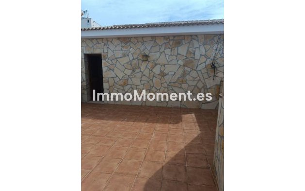 Revente - Villa - Intérieur                       - Guaro