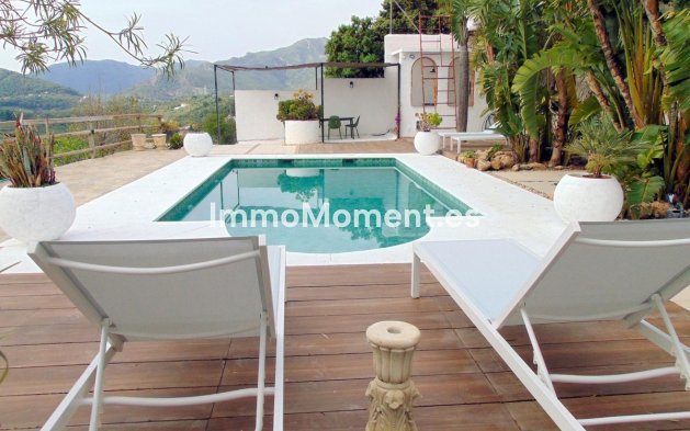 Revente - Maison de campagne - Intérieur                       - Monda