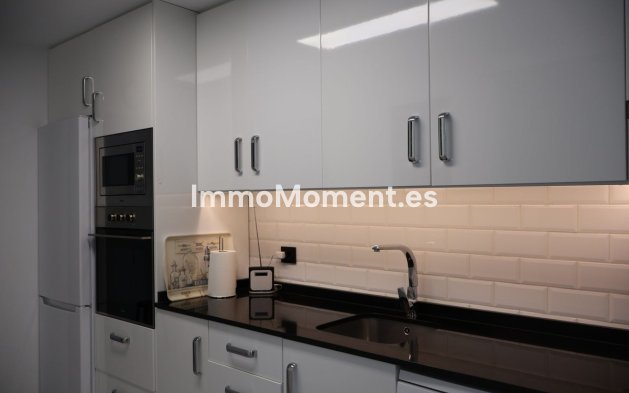 Resale - Apartment - Fuengirola - Fuengirola Centro