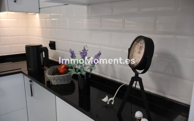 Resale - Apartment - Fuengirola - Fuengirola Centro