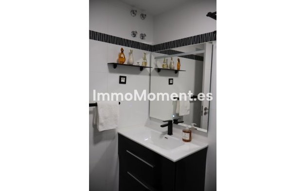 Resale - Apartment - Fuengirola - Fuengirola Centro