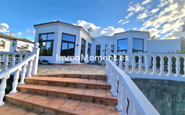 Revente - Villa - Sotogrande - Sotogrande Alto