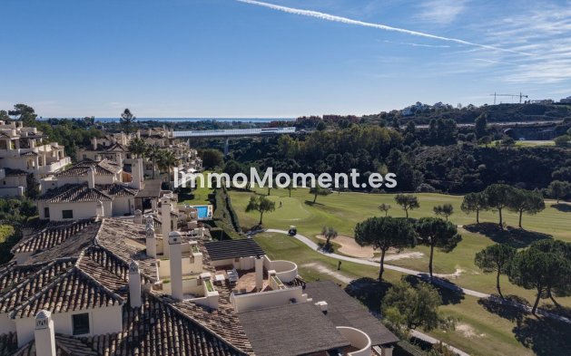 Resale - Apartment - Benahavís - Benahavís Centro