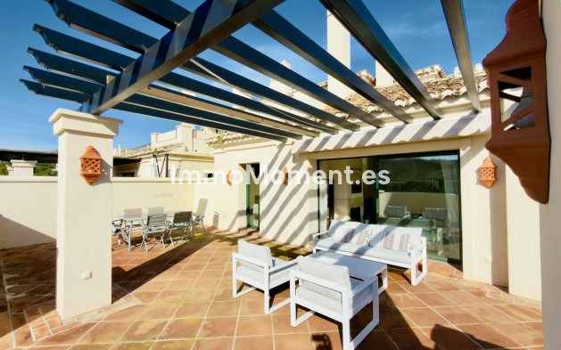 Resale - Apartment - Benahavís - Benahavís Centro