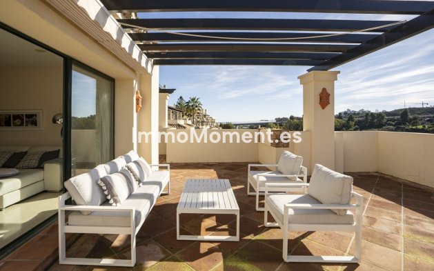 Resale - Apartment - Benahavís - Benahavís Centro