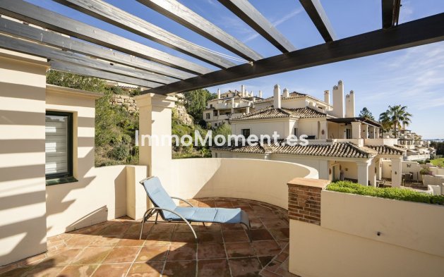 Resale - Apartment - Benahavís - Benahavís Centro