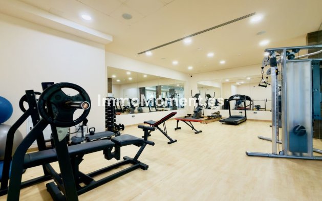 Resale - Apartment - Benahavís - Benahavís Centro