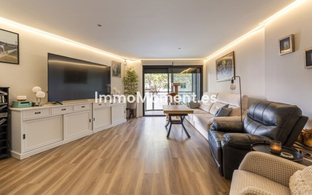 Wiederverkauf - Wohnung - Estepona  - Estepona Centro