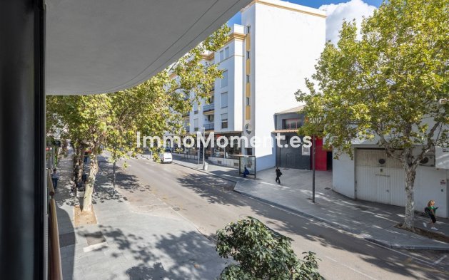 Wiederverkauf - Wohnung - Estepona  - Estepona Centro