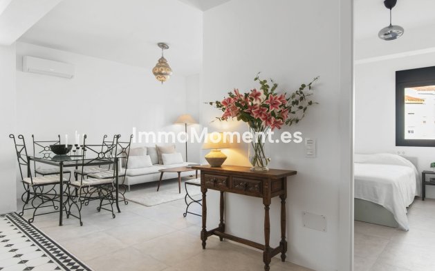 Bestaande woning - Appartement - Estepona  - Estepona Centro