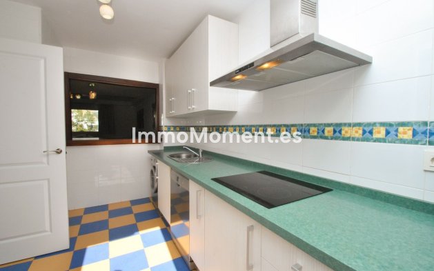 Bestaande woning - Geschakelde woning - Marbella - Cabopino