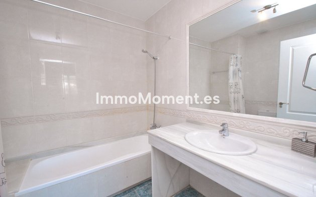 Bestaande woning - Geschakelde woning - Marbella - Cabopino