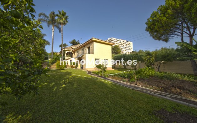 Wiederverkauf - Villa - Estepona  - New Golden Mile