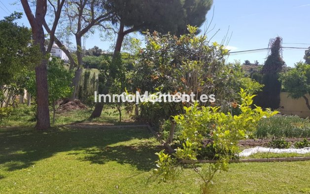 Wiederverkauf - Villa - Estepona  - New Golden Mile