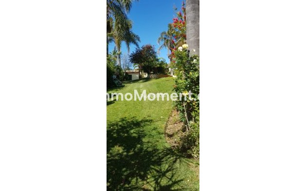 Wiederverkauf - Villa - Estepona  - New Golden Mile