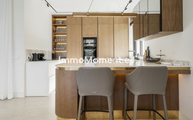 Revente - Villa - Marbella - Nagüeles