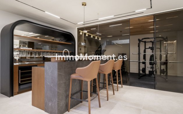 Revente - Villa - Marbella - Nagüeles