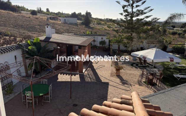 Bestaande woning - Grond - Estepona  - Estepona Centro