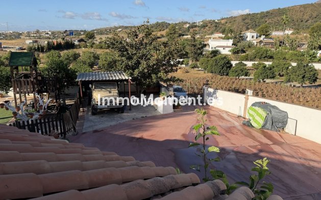 Bestaande woning - Grond - Estepona  - Estepona Centro