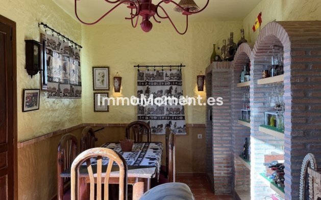 Bestaande woning - Grond - Estepona  - Estepona Centro