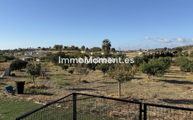 Bestaande woning - Grond - Estepona  - Estepona Centro