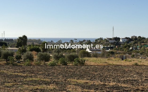 Bestaande woning - Grond - Estepona  - Estepona Centro