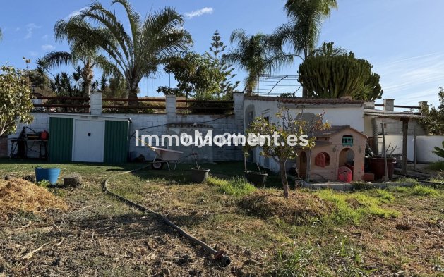 Bestaande woning - Grond - Estepona  - Estepona Centro