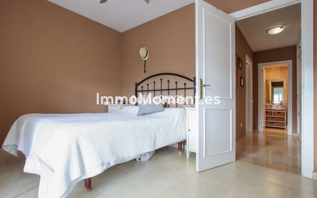 Wiederverkauf - Wohnung - Marbella - Nueva Andalucía
