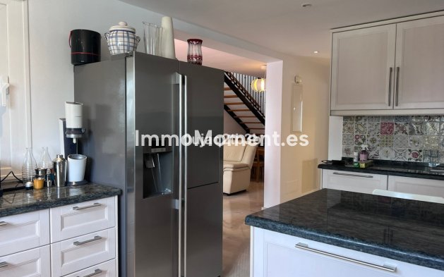 Wiederverkauf - Wohnung - Marbella - Nueva Andalucía