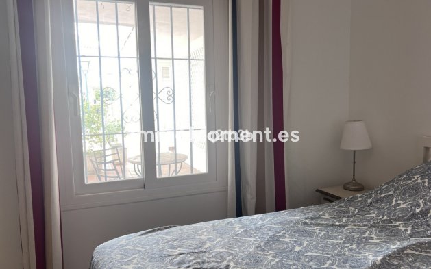 Wiederverkauf - Wohnung - Marbella - Nueva Andalucía