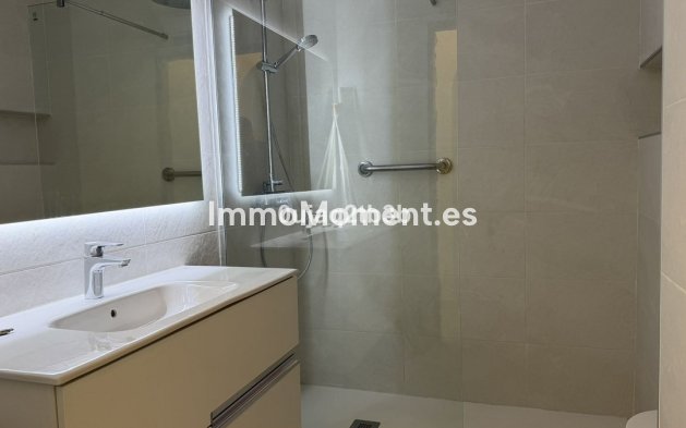 Wiederverkauf - Wohnung - Marbella - Nueva Andalucía