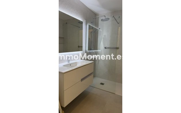 Wiederverkauf - Wohnung - Marbella - Nueva Andalucía