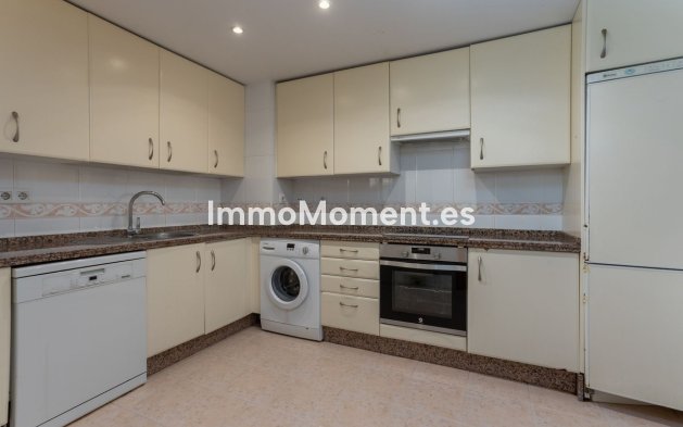 Wiederverkauf - Wohnung - Marbella - Guadalmina Alta