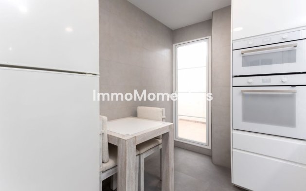 Wiederverkauf - Wohnung - Marbella - San Pedro de Alcántara