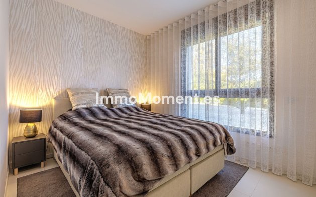 Wiederverkauf - Wohnung - Estepona  - Atalaya