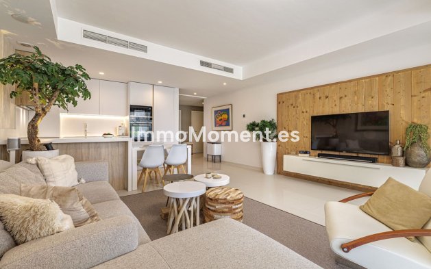 Wiederverkauf - Wohnung - Estepona  - Atalaya