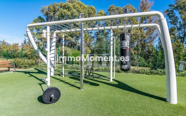 Wiederverkauf - Wohnung - Estepona  - Atalaya