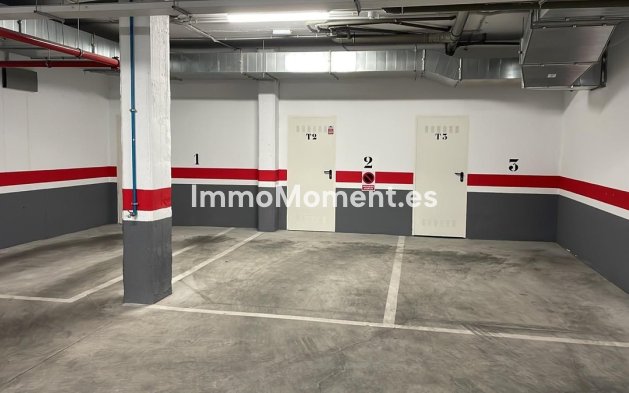 Wiederverkauf - Wohnung - Estepona  - Atalaya