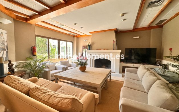 Reventa - Apartamento - Marbella - Nueva Andalucía