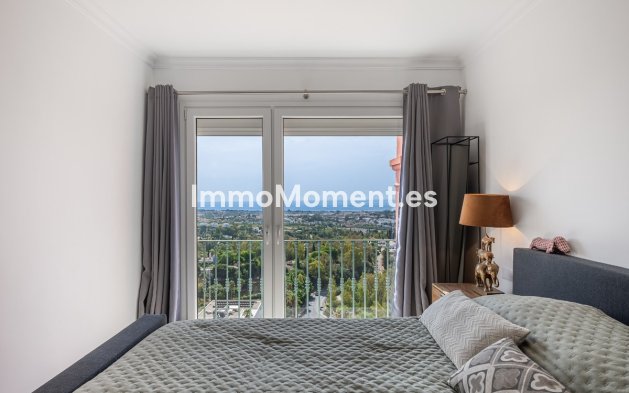 Resale - Apartment - Benahavís - Monte Halcones